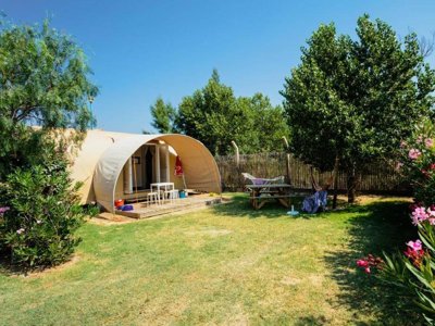 Cliquez pour découvrir toutes les photos de l'ÉTABLISSEMENT ! établissement Le Roussillon photo 14