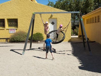 Cliquez pour découvrir toutes les photos de l'ÉTABLISSEMENT ! établissement Le Roussillon photo 5