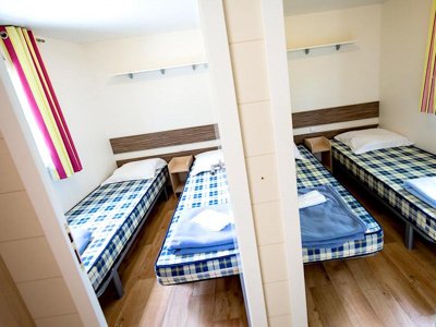 Cliquez pour découvrir toutes les photos de l'HÉBERGEMENT ! mobil-home - Champ Fosse photo 2