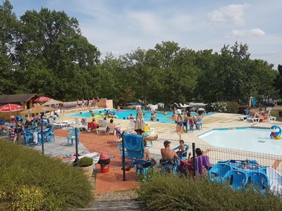 Cliquez pour découvrir toutes les photos de l'ÉTABLISSEMENT ! camping Champ Fosse photo 2