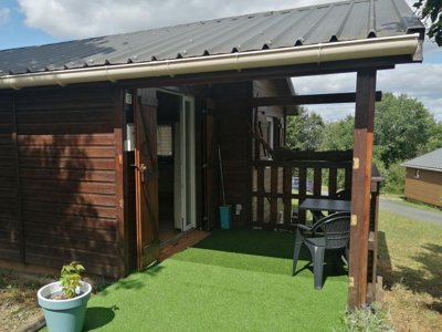 Cliquez pour découvrir toutes les photos de l'HÉBERGEMENT ! chalet - Domaine Vallée Du Tarn photo 4