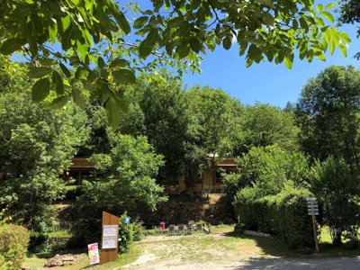 Cliquez pour découvrir toutes les photos de l'ÉTABLISSEMENT ! camping Moulin De Chaules photo 9