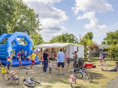 Cliquez pour découvrir toutes les photos de l'ÉTABLISSEMENT ! camping Domaine D'Oléron photo 21