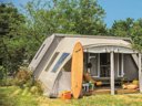 Cliquez pour découvrir toutes les photos de l'HÉBERGEMENT ! bungalow toilé - camping Bleu Mer photo 2
