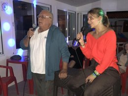 Camping Pas Cher vous présente avec son site Officiel campingpascher.fr, le Camping Bleu Mer classé 3 étoiles, situé sur la commune de Saint Georges De Didonne dans le département Charente-maritime (Poitou Charentes) en France. Le camping Bleu Mer, vous présente un hébergement de type studio de 27 m² pour 1 personne et télévision. Le camping Bleu Mer vous propose du vendredi 03 avril au vendredi 10 avril 2026 pour 7 nuits à 302€. Cette location propose 31 dates différentes pour réserver votre séjour. Découvrez également les 9 autres gammes d'hébergements du camping. Les Avis clients pour le Camping Bleu Mer sont excellents avec une note moyenne de 8 sur 10. Piscine chauffée, Piscine extérieure, Animations familiales, Aire de jeux enfants, Baby-foot, Canoë-kayak, Centre équestre, Court de tennis, Cyclisme, Parcours sportif, Ping-pong, Pétanque, Bar, Dépôt de pain, Snack/Bar, Supermarché, Épicerie,... En savoir plus : cliquez-ICI.