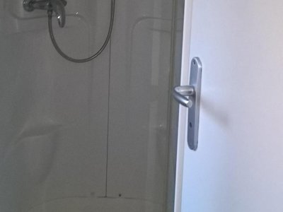 Cliquez pour découvrir toutes les photos de l'HÉBERGEMENT ! mobil-home - Le Roc De Lavandre photo 4