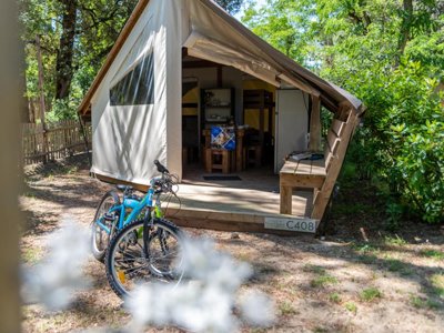 tente en toile et bois - Les Cyprès photo 9