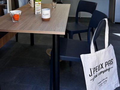 Cliquez pour découvrir toutes les photos de l'HÉBERGEMENT ! mobil-home - Les Cyprès photo 2