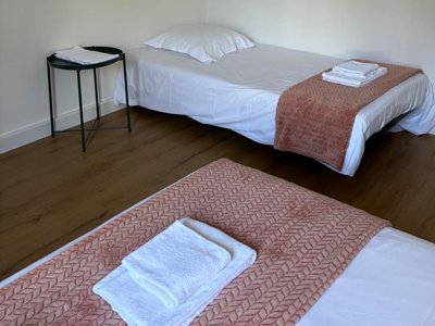 Cliquez pour découvrir toutes les photos de l'HÉBERGEMENT ! appartement - Domaine Des Pins photo 5