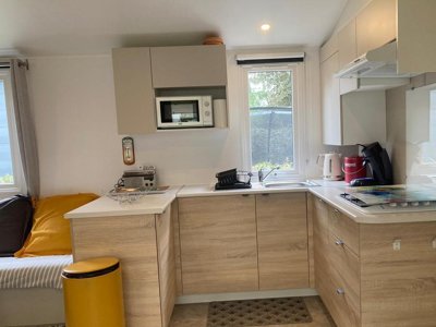 Cliquez pour découvrir toutes les photos de l'HÉBERGEMENT ! mobil-home - Domaine Des Pins photo 5