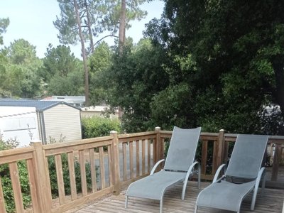 Cliquez pour découvrir toutes les photos de l'HÉBERGEMENT ! mobil-home - Domaine Des Pins photo 7