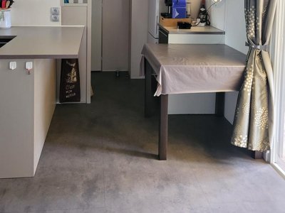 Cliquez pour découvrir toutes les photos de l'HÉBERGEMENT ! mobil-home - Domaine Des Pins photo 3