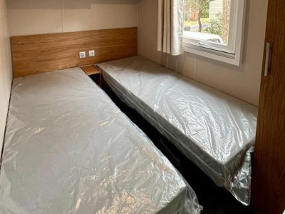 Cliquez pour découvrir toutes les photos de l'HÉBERGEMENT ! mobil-home - Domaine Des Pins photo 5