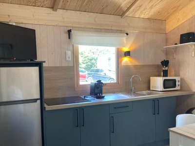 Cliquez pour découvrir toutes les photos de l'HÉBERGEMENT ! chalet - Domaine Des Pins photo 2