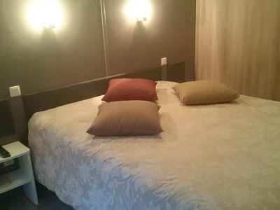 Cliquez pour découvrir toutes les photos de l'HÉBERGEMENT ! chalet - Domaine Des Pins photo 6