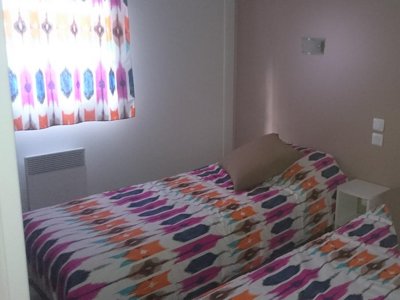 Cliquez pour découvrir toutes les photos de l'HÉBERGEMENT ! chalet - Domaine Des Pins photo 8