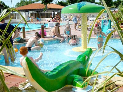 camping BONNES VACANCES Sur Le La Prairie**** photo 9