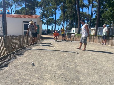 Cliquez pour découvrir toutes les photos de l'ÉTABLISSEMENT ! établissement L'Orée Des Pins photo 16