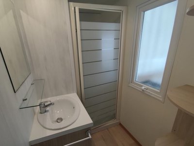 Cliquez pour découvrir toutes les photos de l'HÉBERGEMENT ! mobil-home - La Parée Du Both photo 6