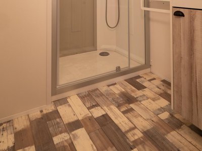 Cliquez pour découvrir toutes les photos de l'HÉBERGEMENT ! mobil-home - La Parée Du Both photo 2