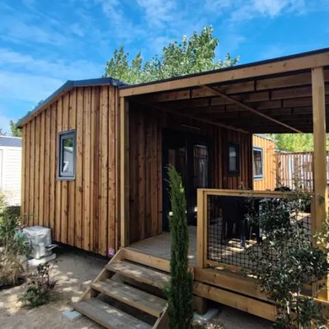 Cliquez pour découvrir toutes les photos de l'HÉBERGEMENT ! mobilhome - La Parée Du Both photo 2