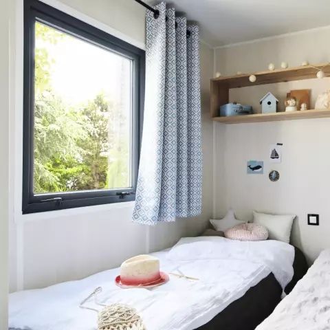 Cliquez pour découvrir toutes les photos de l'HÉBERGEMENT ! mobilhome - La Parée Du Both photo 3