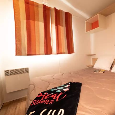 Cliquez pour découvrir toutes les photos de l'HÉBERGEMENT ! mobilhome - La Parée Du Both photo 4