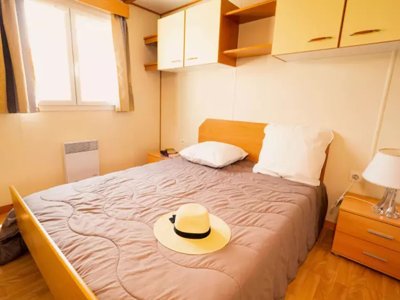 Cliquez pour découvrir toutes les photos de l'HÉBERGEMENT ! mobilhome - La Parée Du Both photo 7
