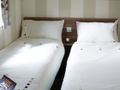Cliquez pour découvrir toutes les photos de l'HÉBERGEMENT ! mobilhome - établissement Paradis - Sol A Gogo photo 3