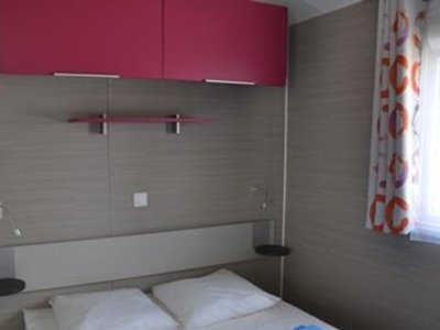 Cliquez pour découvrir toutes les photos de l'HÉBERGEMENT ! mobil-home - Domaine Des Salins photo 4