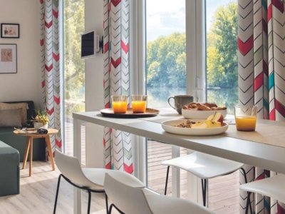 Cliquez pour découvrir toutes les photos de l'HÉBERGEMENT ! mobil-home - Riez à La Vie photo 2
