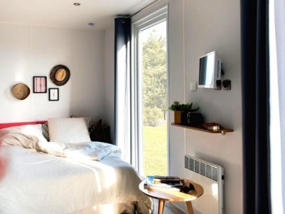 Cliquez pour découvrir toutes les photos de l'HÉBERGEMENT ! mobil-home - Riez à La Vie photo 4