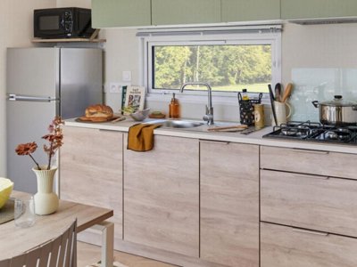 Cliquez pour découvrir toutes les photos de l'HÉBERGEMENT ! mobil-home - Riez à La Vie photo 5
