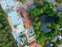 Camping Pas Cher vous présente avec son site Officiel campingpascher.fr, le Camping Siblu Le Bois Dormant - Funpass Inclus classé 4 étoiles, situé sur la commune de Saint Jean De Monts dans le département Vendée (Pays De La Loire) en France. Le camping Siblu Le Bois Dormant - Funpass Inclus, vous présente un hébergement de type mobil-home pour 6 personnes. Le camping Siblu Le Bois Dormant - Funpass Inclus vous proposeun séjour PAS CHER avec une REMISEdu lundi 08 juin au lundi 15 juin 2026, en promotion à -30% pour 7 nuits à 206,50 € au lieu de 295,0 € soit une Économie de 88,50 €. Cette location propose 88 dates différentes pour réserver votre séjour. Découvrez également les 9 autres gammes d'hébergements du camping. Les Avis clients pour le Camping Siblu Le Bois Dormant - Funpass Inclus sont excellents avec une note moyenne de 8 sur 10. Parc aquatique, Piscine couverte, Piscine extérieure, Animations familiales, Club ados, Club enfants, Aire de jeux enfants, Parcours sportif, Ping-pong, Piscine, Pétanque, Salle de fitness, Salle de jeux vidéo, Terrain multisports, Bar, Dépôt de pain, Pizzeria, Plats à emporter, Restaurant, Snack/Bar, Épicerie,... En savoir plus : cliquez-ICI.