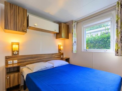 Cliquez pour découvrir toutes les photos de l'HÉBERGEMENT ! mobil-home - L'Abri Des Pins photo 5
