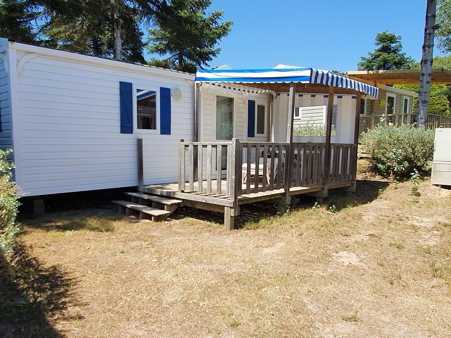 Camping Pas Cher vous présente avec son site Officiel campingpascher.fr, le Camping Tours Opérateurs Sur Acapulco classé 5 étoiles, situé sur la commune de Saint Jean De Monts dans le département Vendée (Pays De La Loire) en France. Le camping Tours Opérateurs Sur Acapulco vous propose un hébergement de type mobil-home (télévision). L'établissement vous propose 18 autres types d'hébergements. Découvrez tous nos séjours à petits prix dans la commune et aux alentours de Saint Jean De Monts du département : Vendée (Pays De La Loire). Les Avis clients pour le Camping Tours Opérateurs Sur Acapulco sont excellents avec une note moyenne de 8 sur 10. Parc aquatique, Piscine chauffée, Piscine extérieure, Animations familiales, Club ados, Club enfants, Aire de jeux enfants, Baby-foot, Centre équestre, Court de tennis, Cyclisme, Flipper, Golf, Ping-pong, Piscine, Pétanque, Randonnée, Terrain de basketball, Terrain de football, Terrain de volley-ball, Terrain multisports, Bar, Plats à emporter, Restaurant, Épicerie,... En savoir plus : cliquez-ICI.