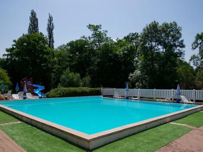 Cliquez pour découvrir toutes les photos de l'ÉTABLISSEMENT ! camping Des Bains photo 10