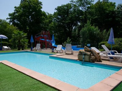 Cliquez pour découvrir toutes les photos de l'ÉTABLISSEMENT ! camping Des Bains photo 8