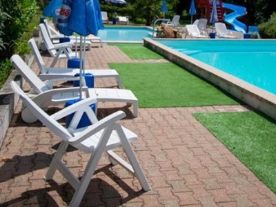 Cliquez pour découvrir toutes les photos de l'ÉTABLISSEMENT ! camping Des Bains photo 9