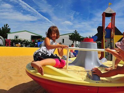 Cliquez pour découvrir toutes les photos de l'ÉTABLISSEMENT ! établissement La Parée Du Jonc photo 12