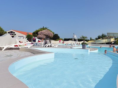 Cliquez pour découvrir toutes les photos de l'ÉTABLISSEMENT ! établissement La Parée Du Jonc photo 2
