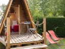 Camping Pas Cher vous présente avec son site Officiel campingpascher.fr, le Camping Flower La Davière Plage classé 4 étoiles, situé sur la commune de Saint Jean De Monts dans le département Vendée (Pays De La Loire) en France. Le camping Flower La Davière Plage, vous présente un hébergement de type hébergement insolite de 8 m². Le camping Flower La Davière Plage vous propose du jeudi 30 avril au jeudi 07 mai 2026 pour 7 nuits à 231€. Cette location propose 143 dates différentes pour réserver votre séjour. Découvrez également les 13 autres gammes d'hébergements du camping. Les Avis clients pour le Camping Flower La Davière Plage sont excellents avec une note moyenne de 8 sur 10. Mer, Piscine chauffée, Piscine extérieure, Animations familiales, Club enfants, Aire de jeux enfants, Baby-foot, Canoë-kayak, Centre équestre, Cyclisme, Golf, Paddle, Ping-pong, Piscine, Plongée, Pétanque, Randonnée, Salle de fitness, Salle de jeux vidéo, Surf, Terrain de football, Terrain multisports, Voile, Bar, Dépôt de pain, Snack/Bar, Épicerie,... En savoir plus : cliquez-ICI.