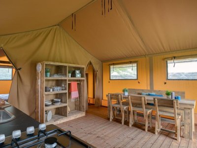 tente en toile et bois - Village De La Guyonniere photo 3