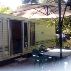 Camping Pas Cher vous présente avec son site Officiel campingpascher.fr, le Camping L'Orée Des Cévennes classé 2 étoiles, situé sur la commune de Saint Jean De Valeriscle dans le département Gard (Languedoc Roussillon) en France. Le camping L'Orée Des Cévennes, vous présente un hébergement de type mobil-home de 23 m². Le camping L'Orée Des Cévennes vous propose du mercredi 01 avril au mercredi 08 avril 2026 pour 7 nuits à 268.8€. Cette location propose 126 dates différentes pour réserver votre séjour. Découvrez également les 7 autres gammes d'hébergements du camping. Les Avis clients pour le Camping L'Orée Des Cévennes sont excellents avec une note moyenne de 8 sur 10. Piscine extérieure, Aire de jeux enfants, Canoë-kayak, Centre équestre, Cyclisme, Ping-pong, Pétanque, Randonnée, Snack/Bar,... En savoir plus : cliquez-ICI.