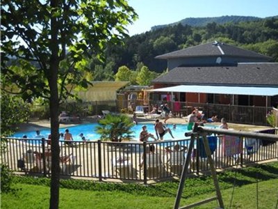 Cliquez pour découvrir toutes les photos de l'ÉTABLISSEMENT ! camping La Dourbie photo 3