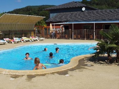 Cliquez pour découvrir toutes les photos de l'ÉTABLISSEMENT ! camping La Dourbie photo 4