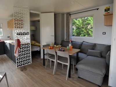 Cliquez pour découvrir toutes les photos de l'HÉBERGEMENT ! mobil-home - Les Arches photo 2