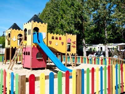 Cliquez pour découvrir toutes les photos de l'ÉTABLISSEMENT ! camping Le Lizot photo 4
