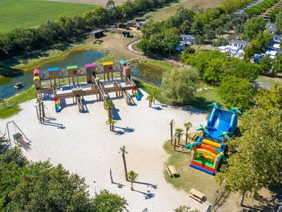 Cliquez pour découvrir toutes les photos de l'ÉTABLISSEMENT ! camping Sequoia Parc photo 15