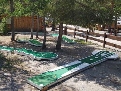 Cliquez pour découvrir toutes les photos de l'ÉTABLISSEMENT ! camping L'Iscle De Prelles photo 12